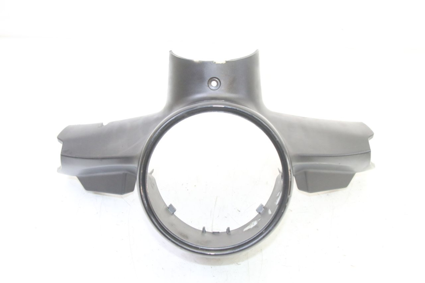 photo de FRONT HANDLEBAR COVER VENESI FLY RETRO 4T 50 (2020 - 2025) - Product overview