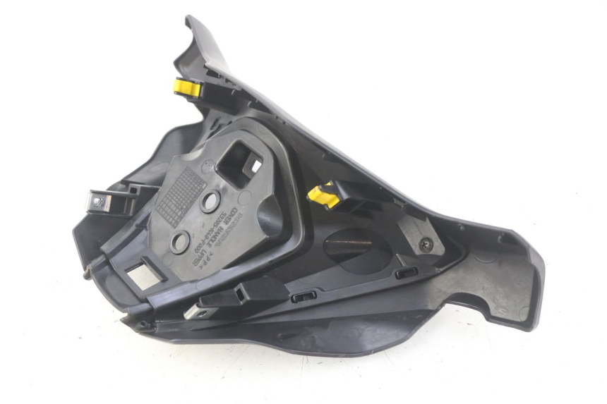 photo de HANDLEBAR COVER FRONT HONDA FORZA 125 (2015 - 2016) - Alternative perspective
