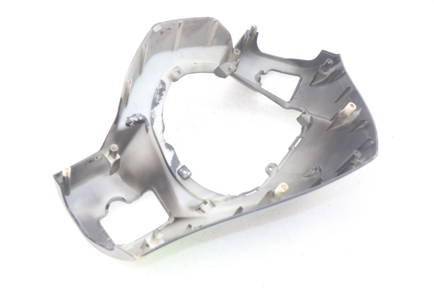 photo de HANDLEBAR COVER FRONT TNT MOTOR GRIDO 2T 50 (2010 - 2019) - Surface and material condition