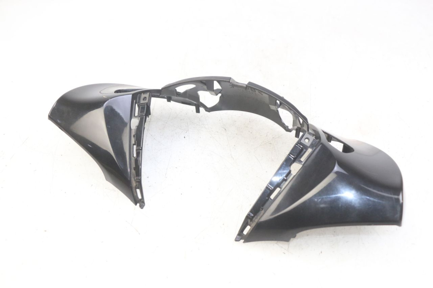 photo de HANDLEBAR COVER FRONT YAMAHA HW XENTER 125 (2011 - 2017) - Product overview