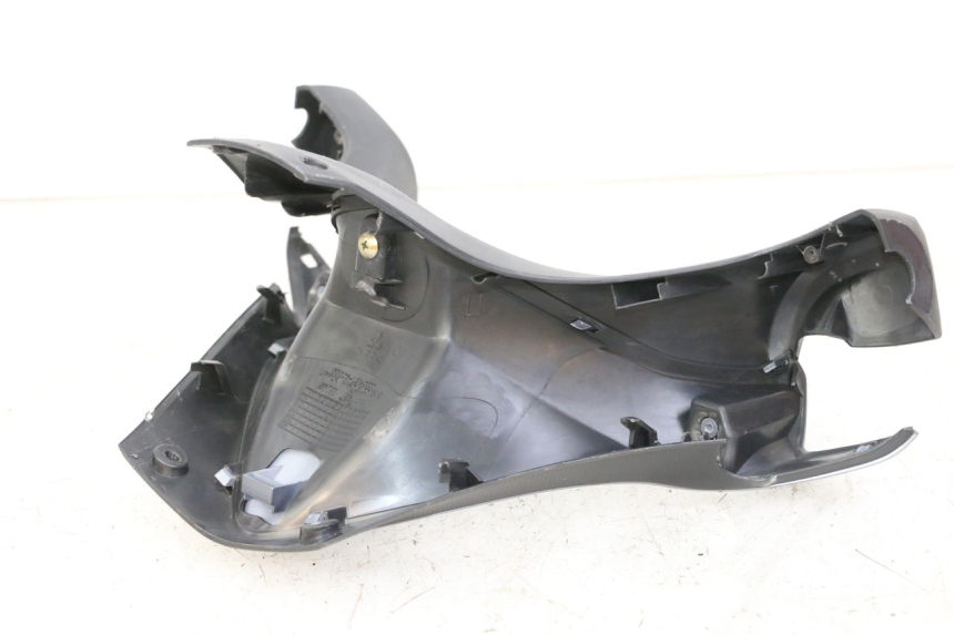 photo de HANDLE BAR FRONT PANEL SYM JOYMAX 125 (2010 - 2017) - Fixing points details