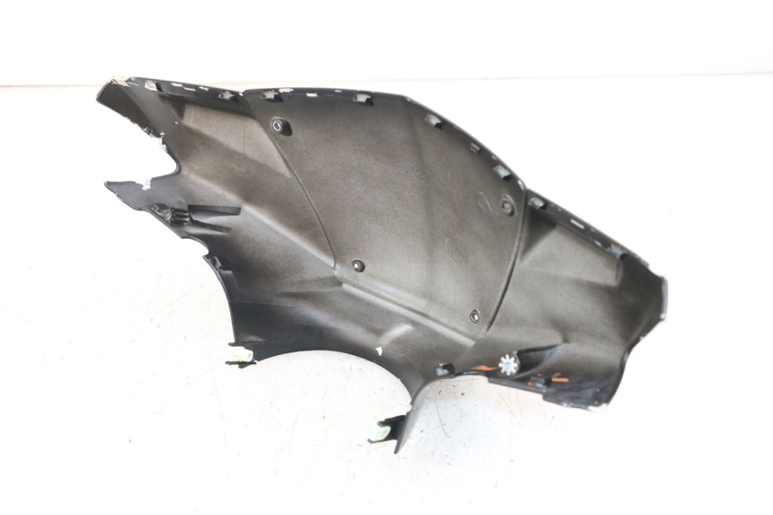 photo de HANDLE BAR FRONT PANEL PEUGEOT KISBEE 2T 50 (2018 - 2022) - Zoom on usage condition