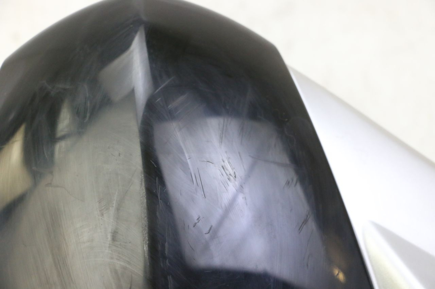 photo de HANDLEBAR COVER FRONT PEUGEOT KISBEE 2T 50 (2010 - 2017) - Additional view of the item