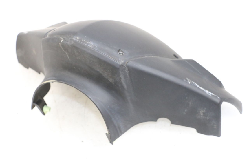 photo de HANDLEBAR COVER FRONT PEUGEOT KISBEE 4T 50 (2018 - 2022) - Technical close-up