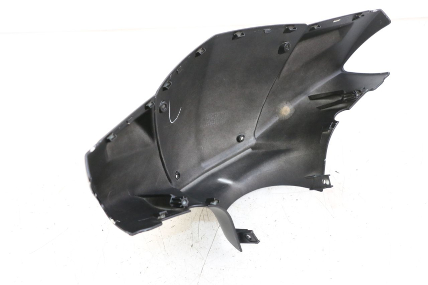 photo de HANDLEBAR COVER FRONT PEUGEOT KISBEE 4T 50 (2018 - 2022) - Product overview