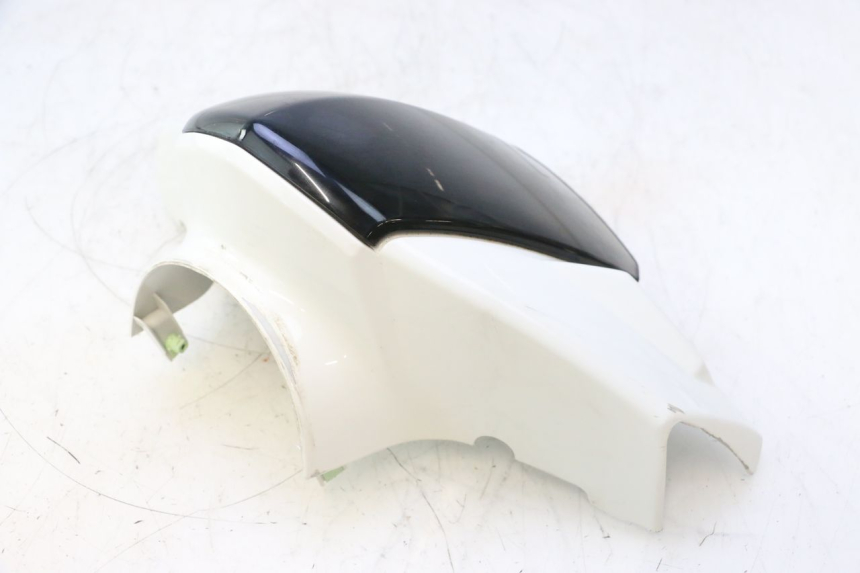 photo de HANDLEBAR COVER FRONT PEUGEOT KISBEE 4T 50 (2018 - 2022) - Additional view of the item
