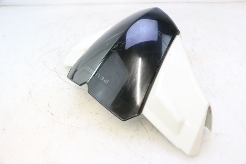 photo de HANDLEBAR COVER FRONT PEUGEOT KISBEE 4T 50 (2018 - 2022) - Surface and material condition