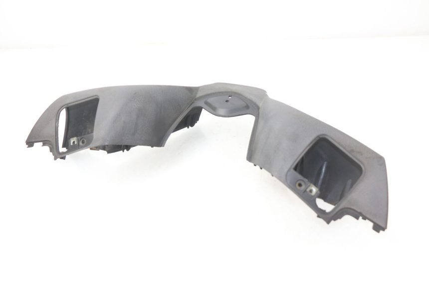 photo de HANDLEBAR COVER FRONT PIAGGIO MP3 LT 400 (2007 - 2012) - Alternative perspective