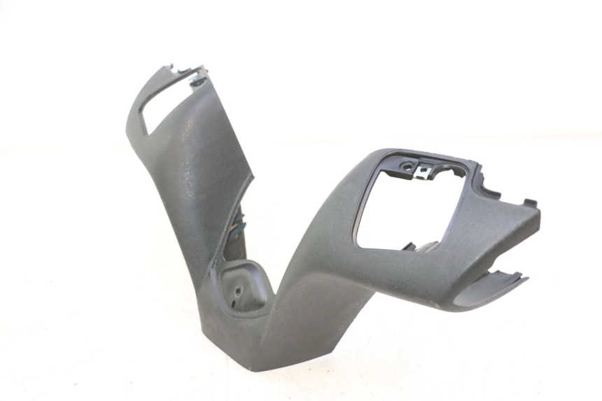 photo de HANDLEBAR COVER FRONT PIAGGIO MP3 LT 300 (2010 - 2016) - Alternative perspective