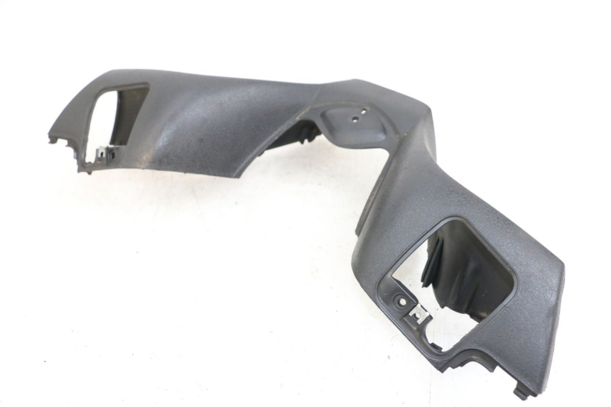 photo de HANDLEBAR COVER FRONT PIAGGIO MP3 500 (2011 - 2015) - Product overview