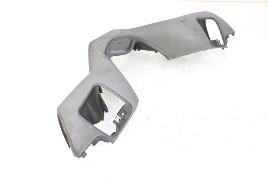 photo de HANDLEBAR COVER FRONT PIAGGIO MP3 125 (2006 - 2014) - Component detail