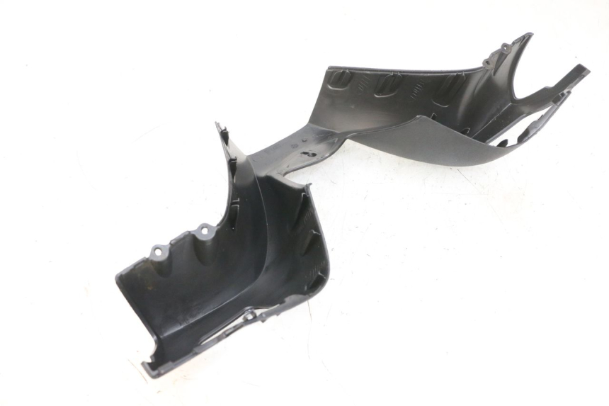 photo de HANDLE BAR FRONT PANEL PIAGGIO MP3 RL 250 (2006 - 2010) - Zoom on usage condition