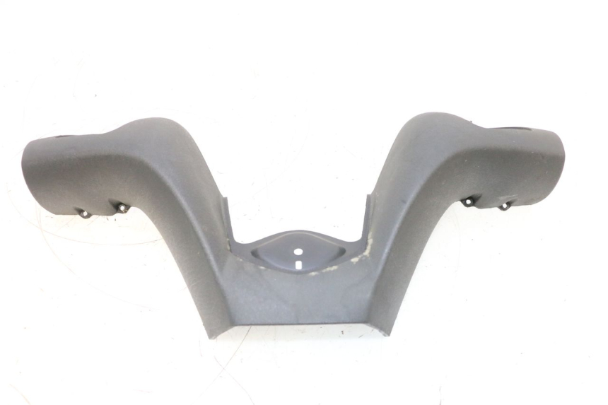 photo de HANDLEBAR COVER FRONT PIAGGIO MP3 125 (2006 - 2014) - Component detail