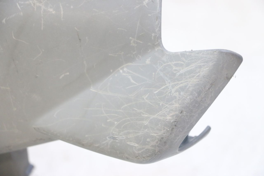 photo de HANDLE BAR FRONT PANEL PEUGEOT LUDIX ONE 50 (2005 - 2008) - Zoom on usage condition