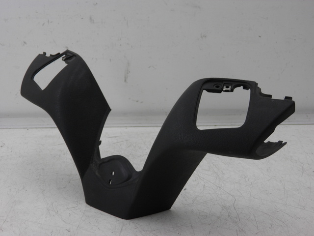 photo de HANDLE BAR FRONT PANEL PIAGGIO MP3 RL 125 (2008 - 2009) - Main view