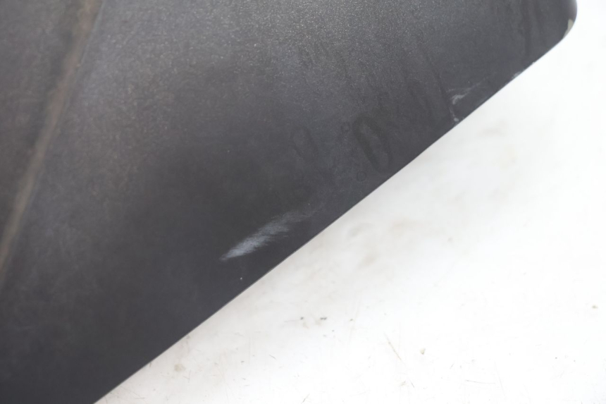 photo de HANDLEBAR COVER FRONT KEEWAY RY6 2T 50 (2011 - 2019) - Zoom on usage condition