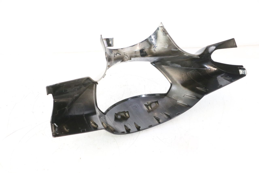 photo de HANDLEBAR COVER FRONT JM MOTORS SANTANA 50 (2014 - 2023) - Distinctive features
