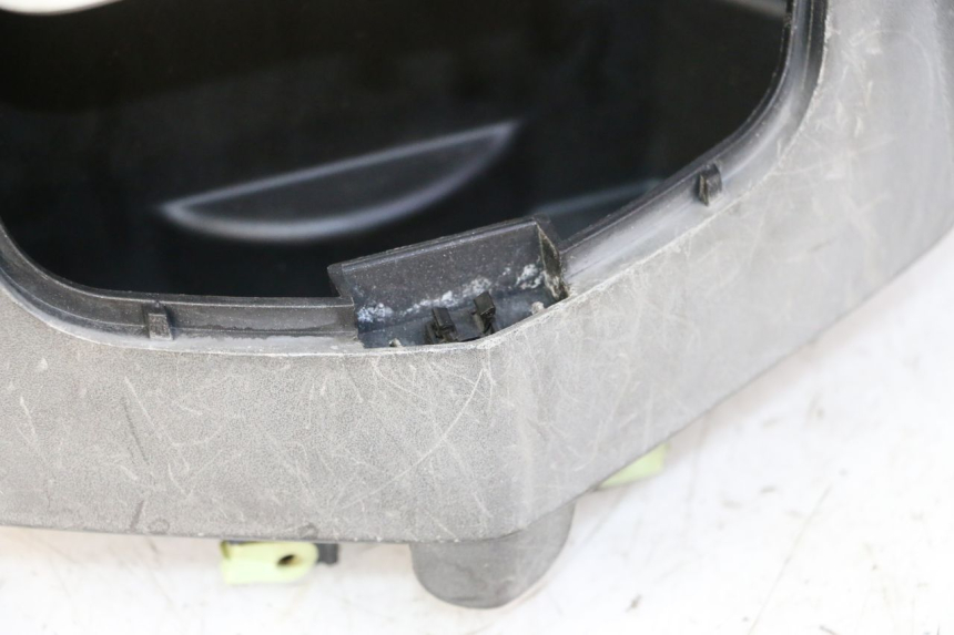 photo de HANDLE BAR FRONT PANEL PEUGEOT SATELIS 125 (2010 - 2012) - Product overview