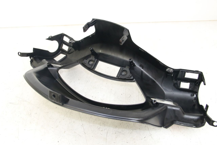 photo de HANDLE BAR FRONT PANEL MBK SKYCRUISER 125 (2006 - 2009) - Surface and material condition