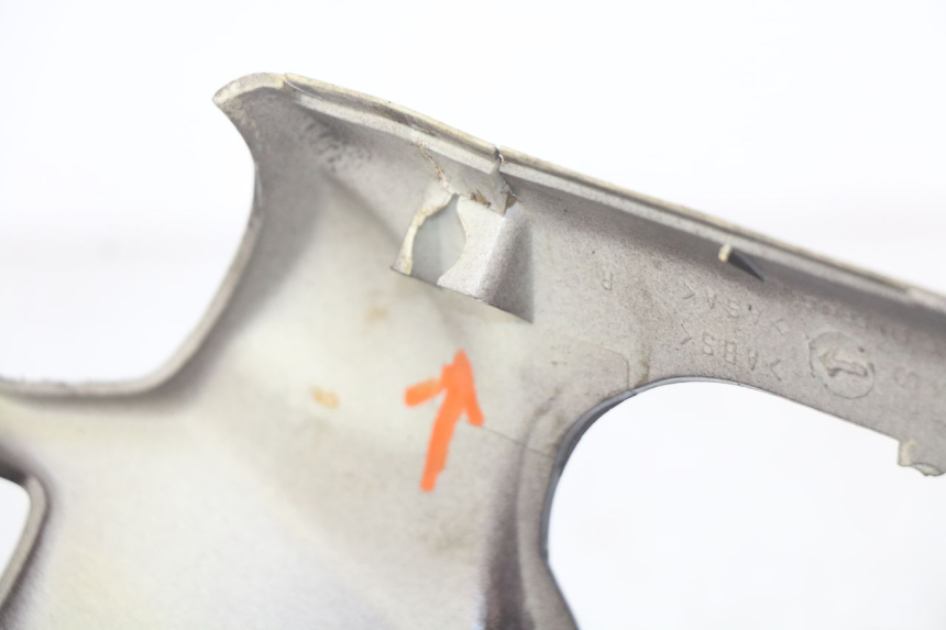 photo de HANDLEBAR COVER FRONT PEUGEOT SPEEDFIGHT LC 50 (1996 - 2002) - Alternative perspective