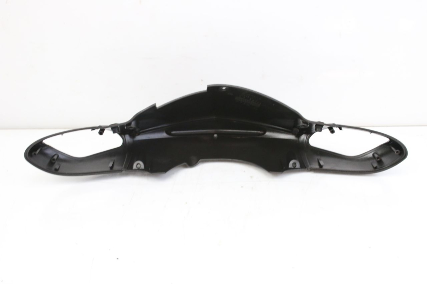 photo de HANDLEBAR COVER FRONT APRILIA SR R 2T LC 50 (2018 - 2021) - Fixing points details