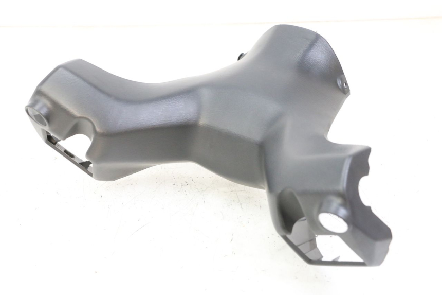 photo de HANDLE BAR FRONT PANEL SUZUKI BURGMAN 125 (2018 - 2021) - Technical close-up