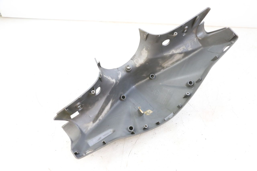 photo de HANDLE BAR FRONT PANEL SYM ORBIT 2 4T 50 (2008 - 2017) - Zoom on usage condition