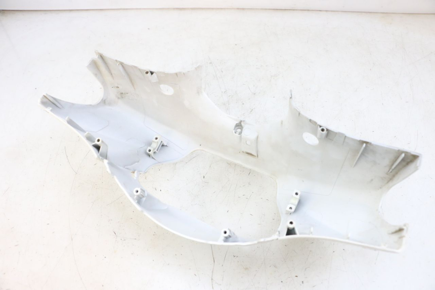 photo de HANDLE BAR FRONT PANEL PEUGEOT TWEET PRO EFI 4T 50 (2021 - 2022) - Zoom on usage condition