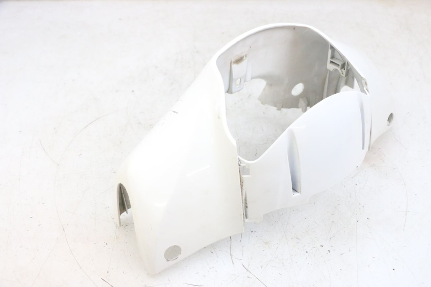 photo de HANDLE BAR FRONT PANEL PEUGEOT TWEET PRO EFI 4T 50 (2021 - 2022) - Surface and material condition