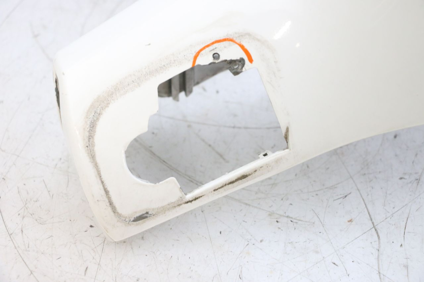 photo de HANDLE BAR FRONT PANEL PIAGGIO VESPA GTS SUPER IE 125 (2009 - 2016) - Supplementary product photo