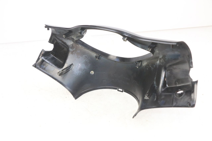 photo de HANDLEBAR COVER FRONT PIAGGIO VESPA PRIMAVERA 2T 50 (2013 - 2018) - Component detail