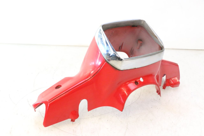 photo de HANDLEBAR COVER FRONT PIAGGIO VESPA S 2T 50 (2007 - 2014) - Additional view of the item