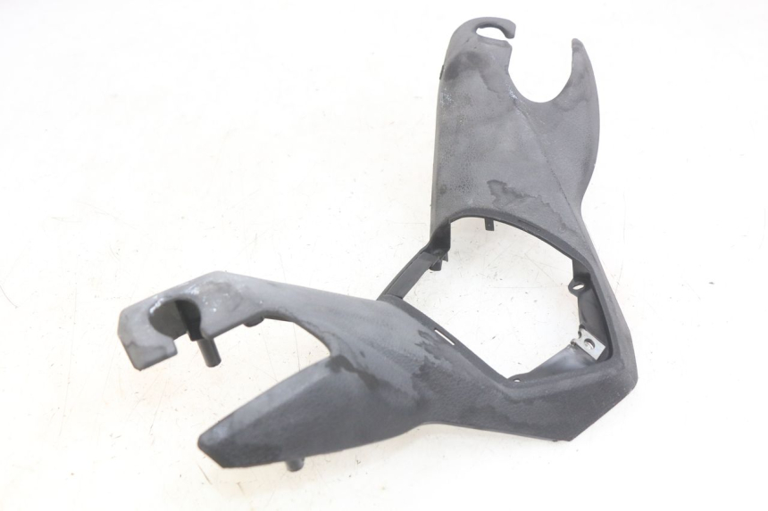 photo de HANDLEBAR COVER FRONT YAMAHA X-MAX XMAX 125 (2010 - 2013) - Alternative perspective