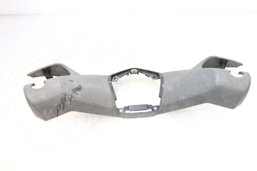 photo de HANDLEBAR COVER FRONT YAMAHA X-MAX XMAX 125 (2010 - 2013) - Component detail