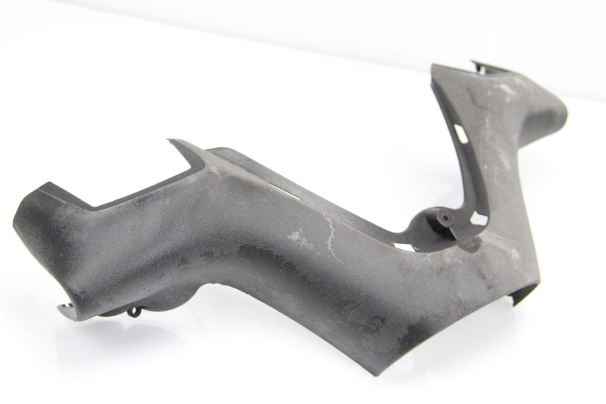 photo de HANDLEBAR COVER FRONT PIAGGIO X9 125 (2000 - 2003) - Zoom on usage condition