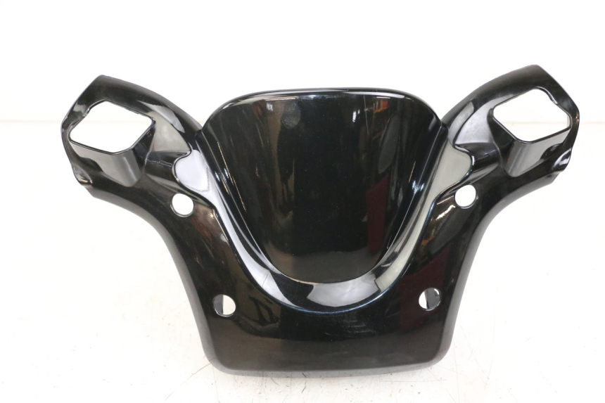 photo de HANDLEBAR COVER FRONT YAMAHA YP MAJESTY 125 (2002 - 2006) - Main view