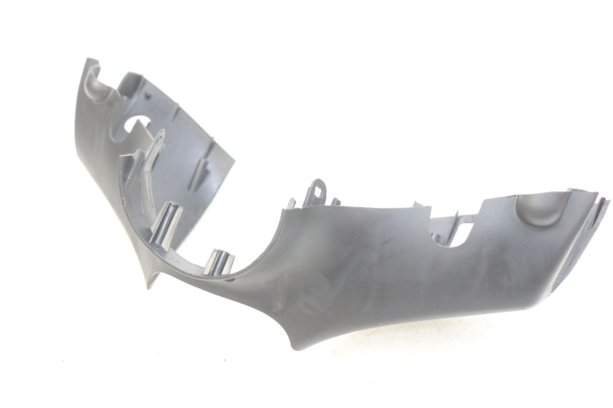 photo de HANDLEBAR COVER FRONT PIAGGIO ZIP 4T 50 (2018 - 2020) - Technical close-up