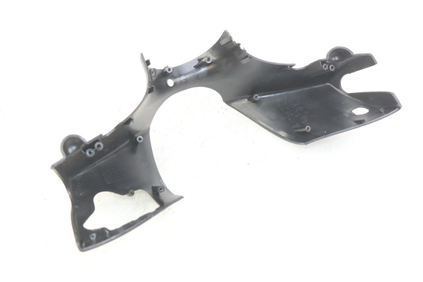 photo de HANDLEBAR COVER FRONT PIAGGIO ZIP 4T 50 (2018 - 2020) - Zoom on usage condition