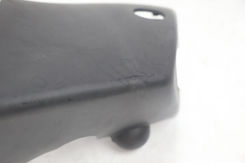 photo de HANDLE BAR FRONT PANEL PIAGGIO ZIP IGET 4T 50 (2021 - 2023) - Alternative perspective