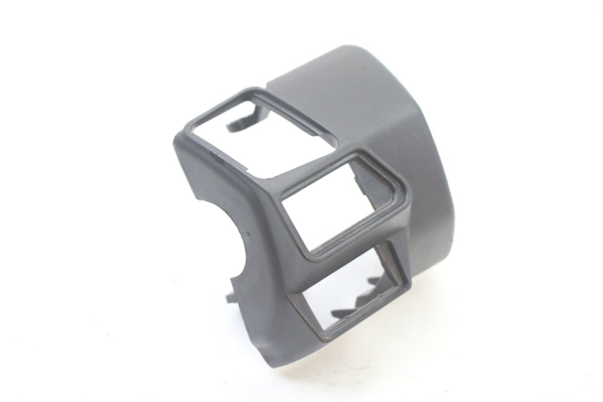 photo de HANDLE BAR PANEL SWITCH APRILIA ATLANTIC 125 (2003 - 2009) - Component detail