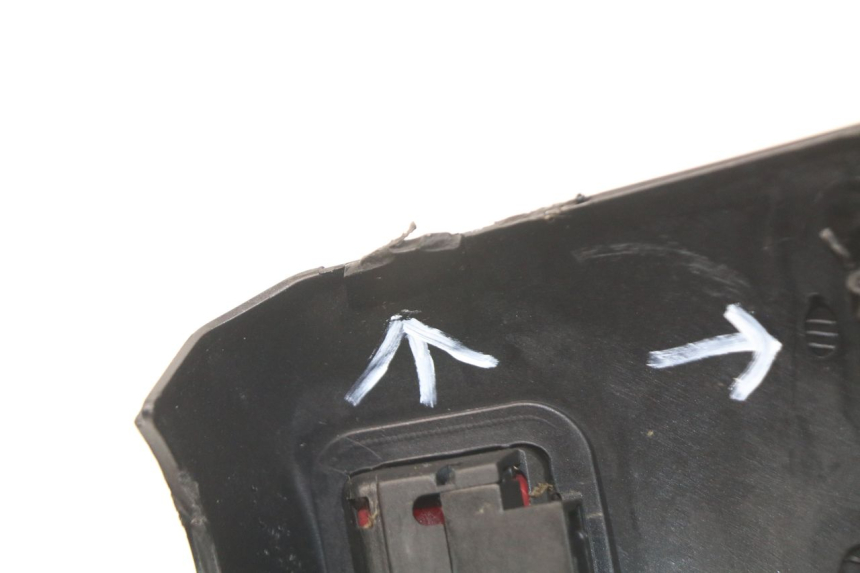 photo de HANDLE BAR PANEL SWITCH PIAGGIO FLY IE 125 (2012 - 2017) - Surface and material condition