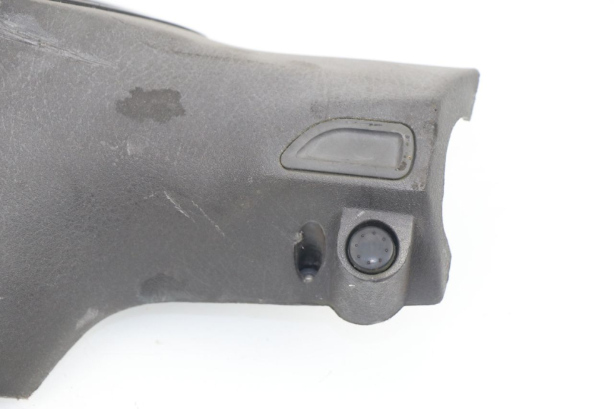 photo de HANDLE BAR PANEL SWITCH PIAGGIO LIBERTY 4T 50 (2009 - 2015) - Fixing points details
