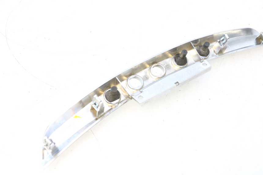 photo de HANDLE BAR PANEL SWITCH PIAGGIO MP3 500 (2016 - 2018) - Zoom on usage condition