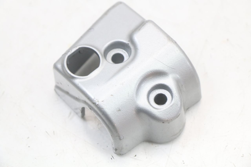 photo de HANDLE BAR PANEL SWITCH MOTO GUZZI NORGE 8V GT 1200 (2011 - 2016) - Alternative perspective