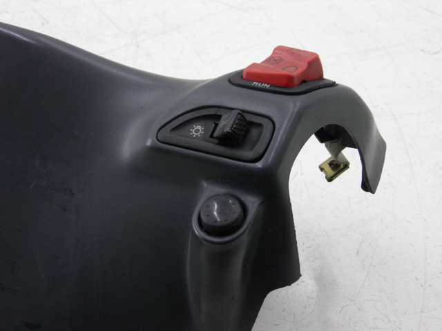 photo de HANDLE BAR PANEL SWITCH PIAGGIO SUPER LX 125 (2000 - 2003) - Alternative perspective