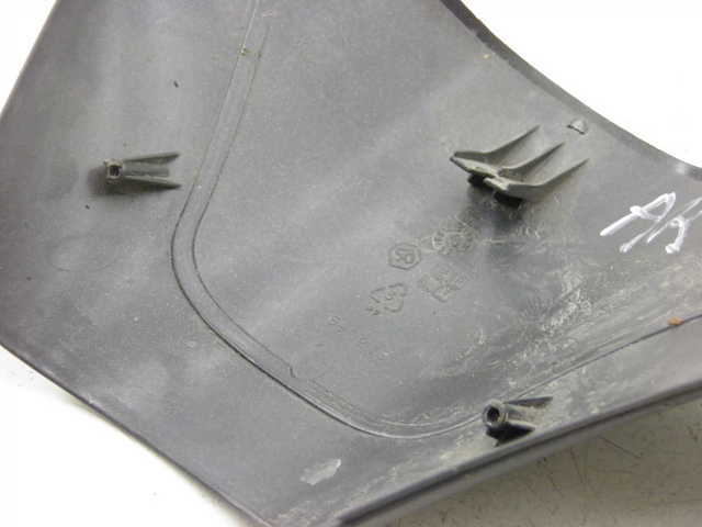 photo de HANDLE BAR PANEL SWITCH PIAGGIO X8 STREET 125 (2006 - 2007) - Zoom on usage condition