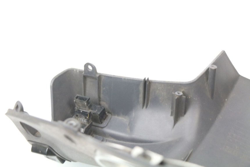 photo de HANDLE BAR PANEL SWITCH HONDA SES DYLAN 125 (2002 - 2006) - Zoom on usage condition