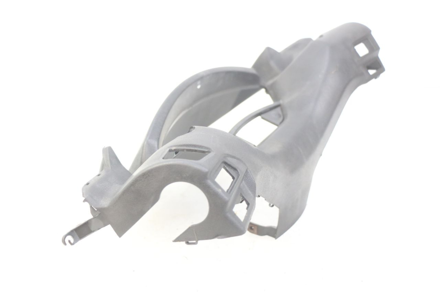 photo de HANDLEBAR SWITCH COVER YAMAHA XMAX X-MAX 125 (2006 - 2009) - Surface and material condition