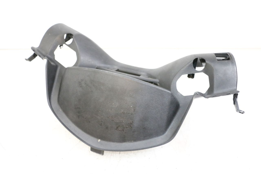 photo de HANDLEBAR SWITCH COVER YAMAHA XMAX X-MAX 125 (2006 - 2009) - Technical close-up