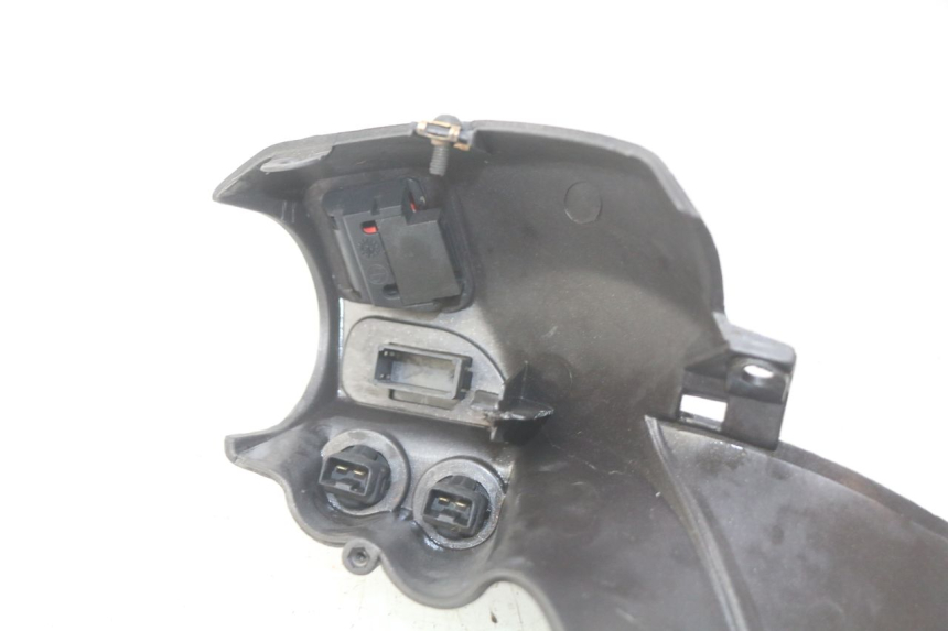 photo de HANDLEBAR SWITCH COVER PIAGGIO X9 EVOLUTION 125 (2003 - 2007) - Technical close-up